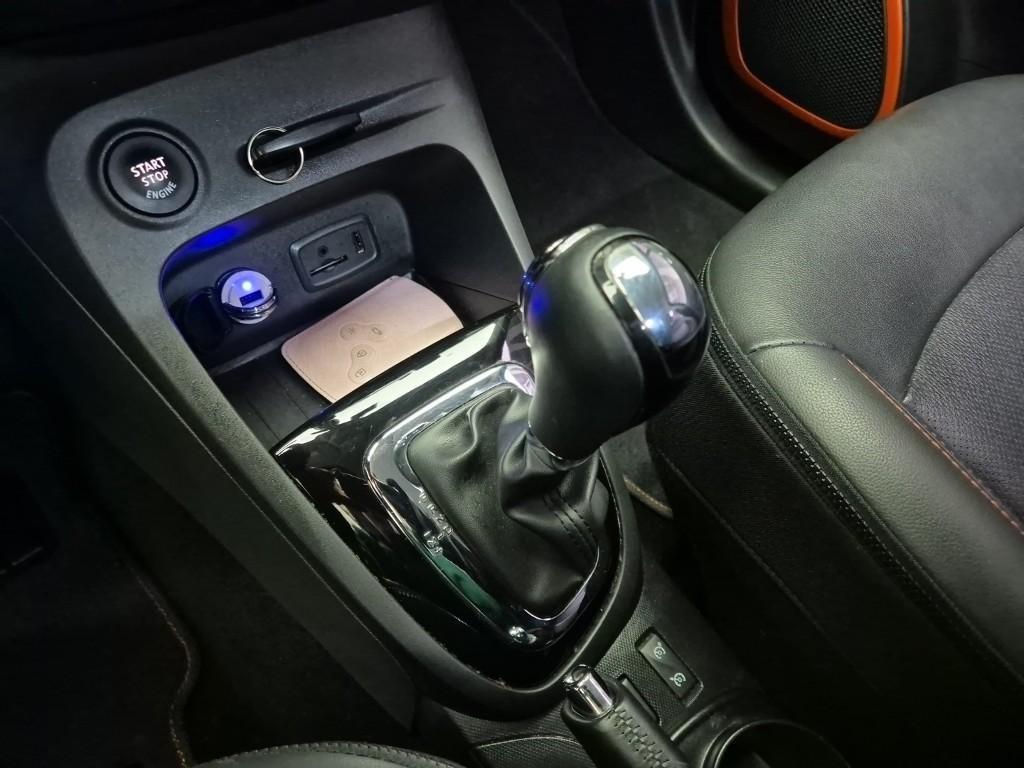 SAMSUNG QM3 - Vista 8