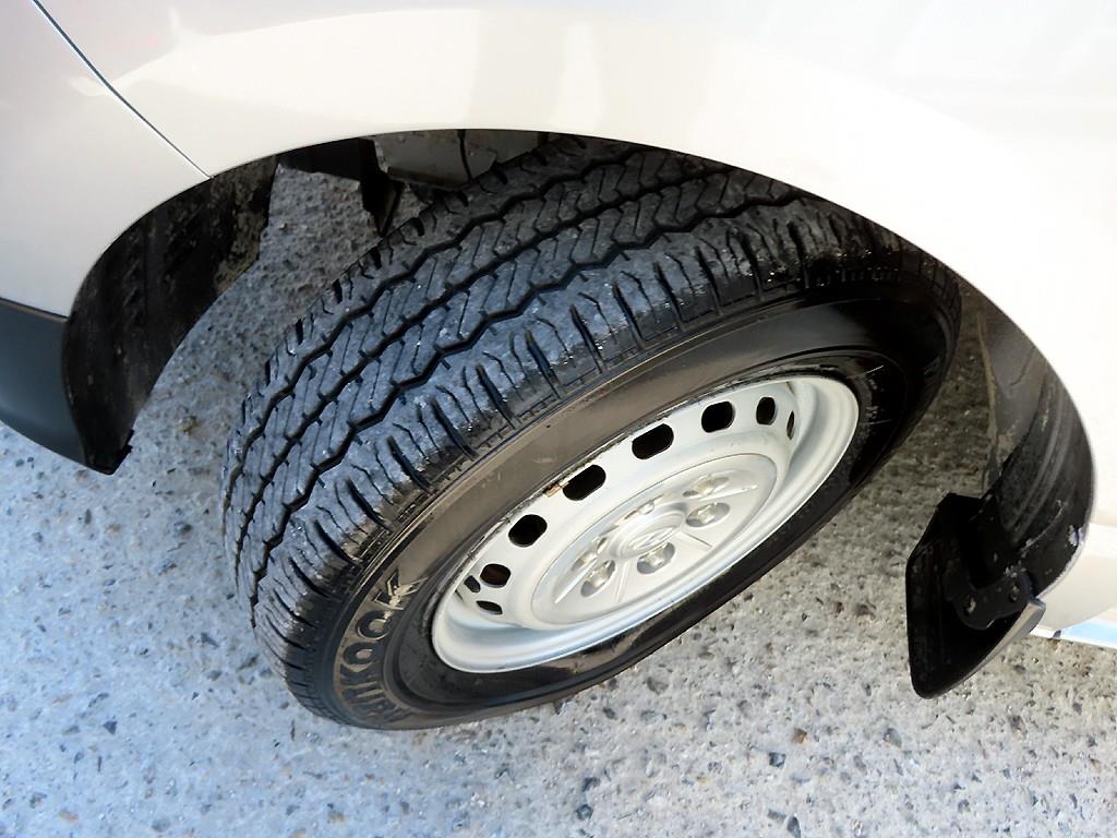 HYUNDAI Starex 2021 Gris - Importación desde Corea - HF Imports Iquique - Foto 16