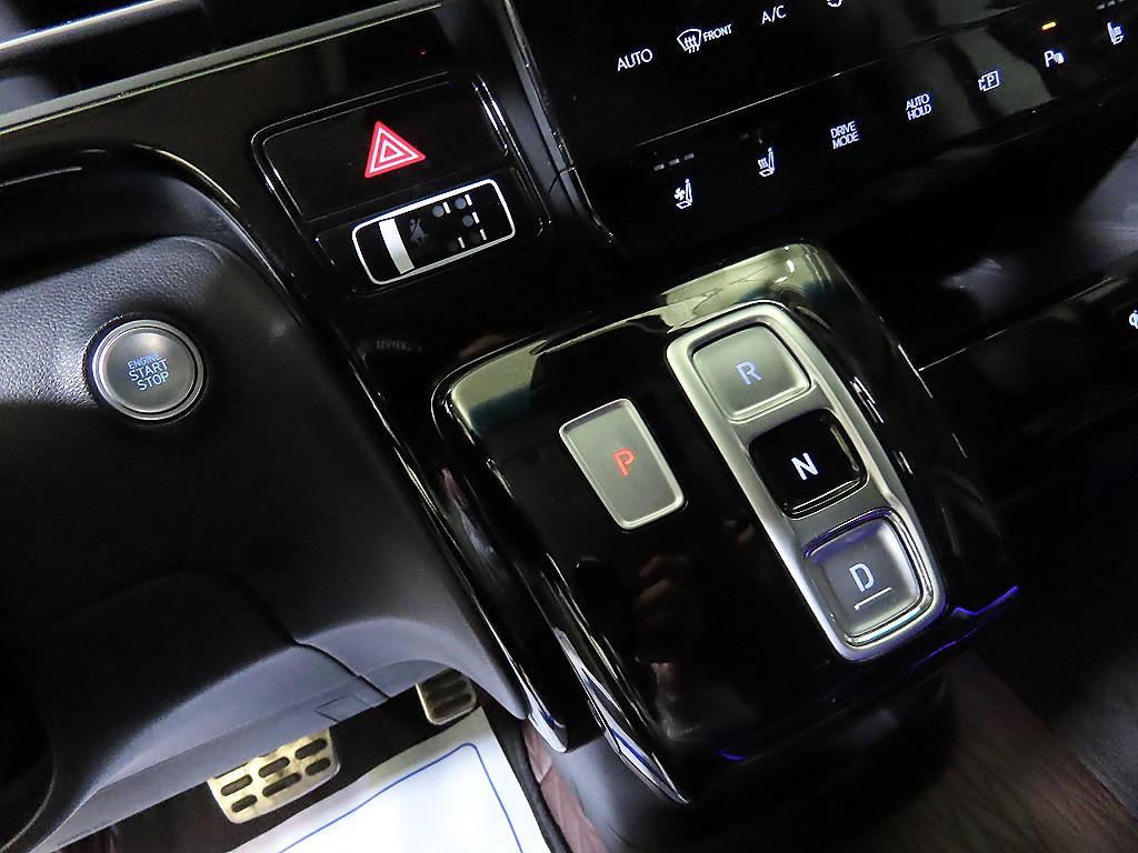 HYUNDAI Staria 2024 Blanco - Importación desde Corea - HF Imports Iquique - Foto 13