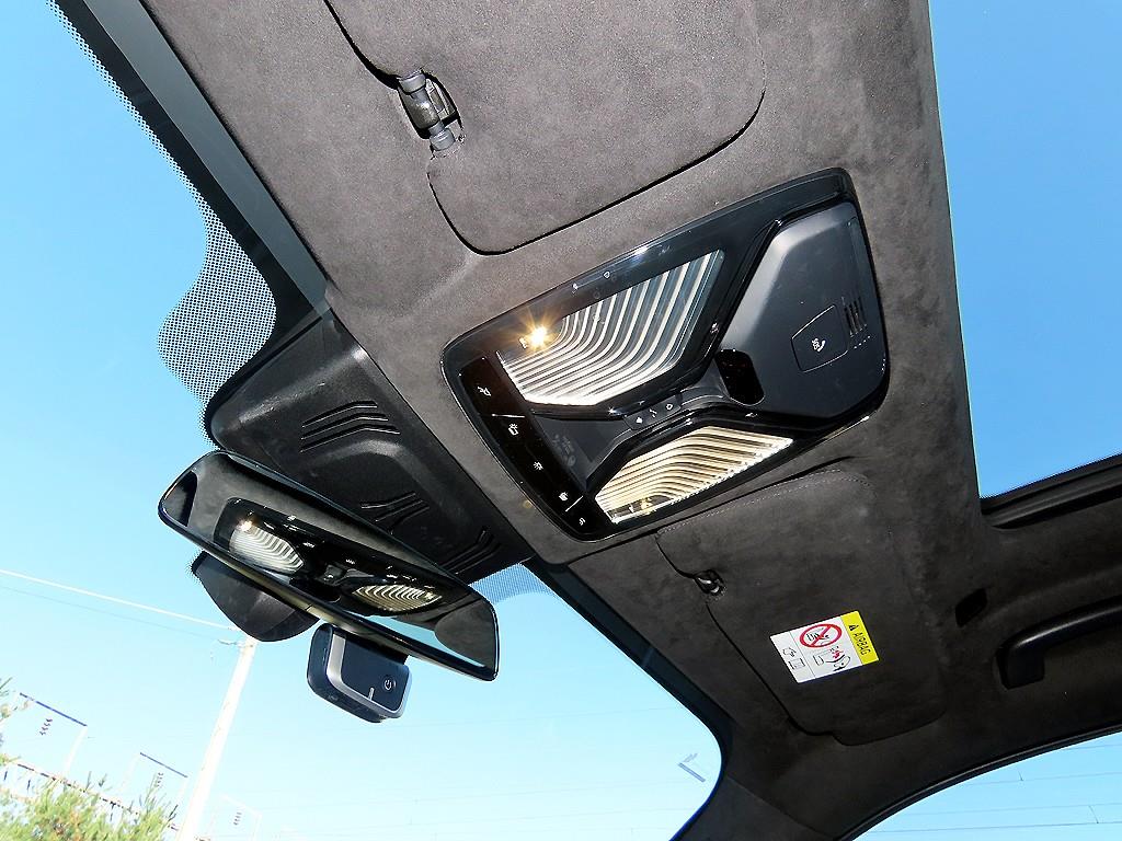 BMW X7 2022 Negro - Importación desde Corea - HF Imports Iquique - Foto 14