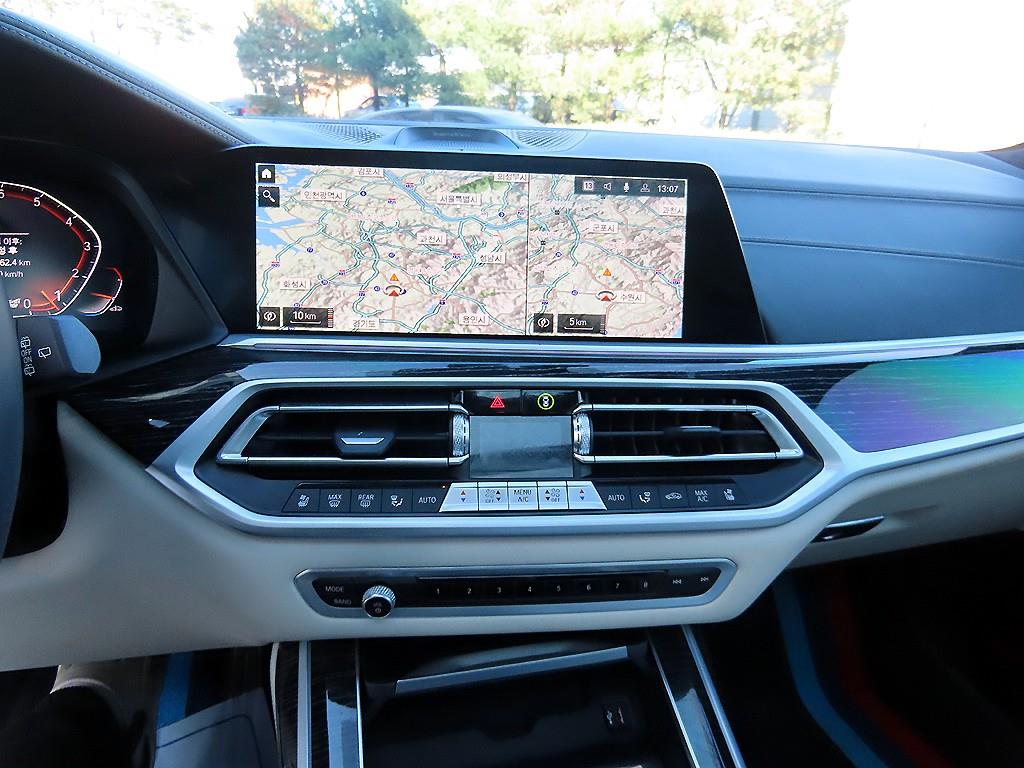 BMW X7 2022 Negro - Importación desde Corea - HF Imports Iquique - Foto 13