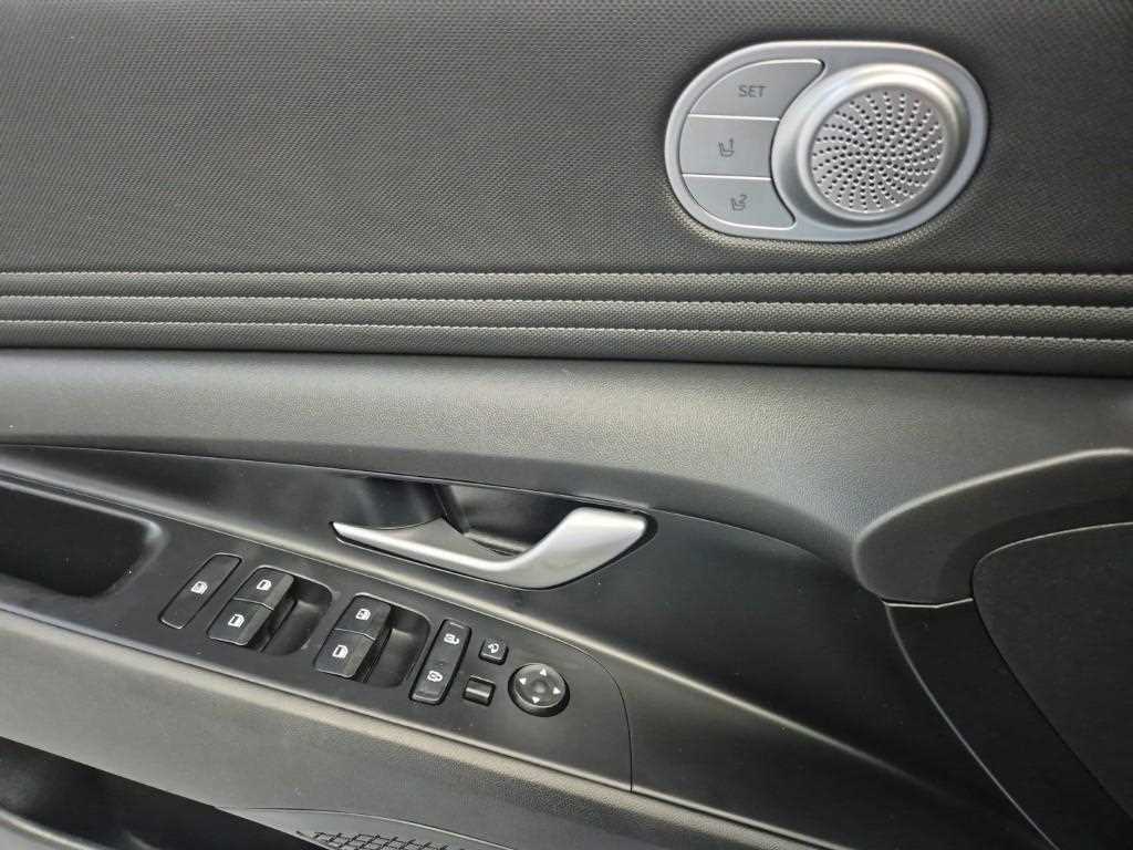 HYUNDAI Avante 2023 Blanco - Importación desde Corea - HF Imports Iquique - Foto 18