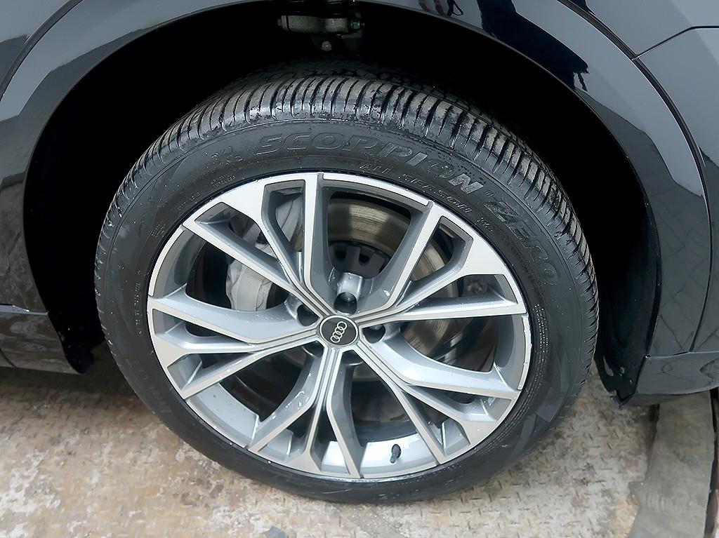 Audi Q8 2021 Negro - Importación desde Corea - HF Imports Iquique - Foto 8