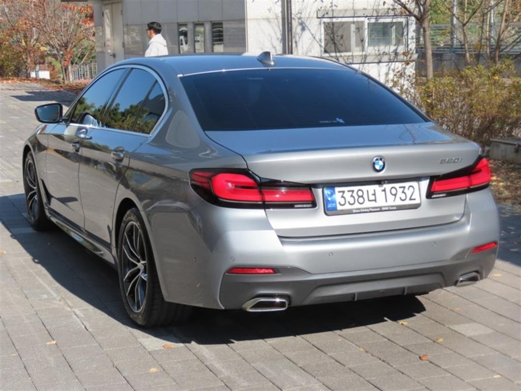 BMW 5 Series - Vista 7