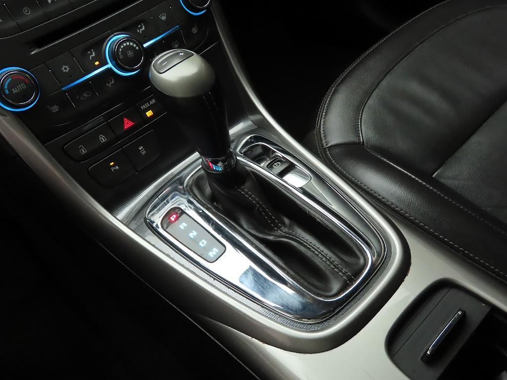 Chevrolet Malibu - Vista 11