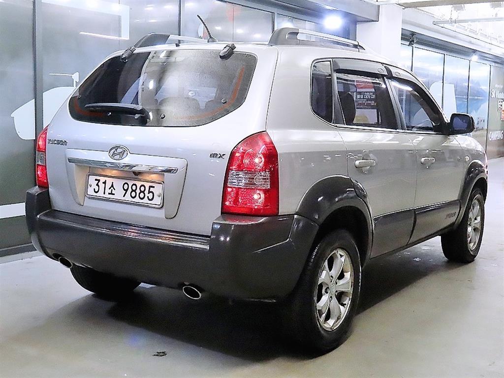 HYUNDAI Tucson - Vista 4