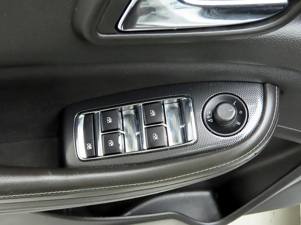 Chevrolet Malibu - Vista 12