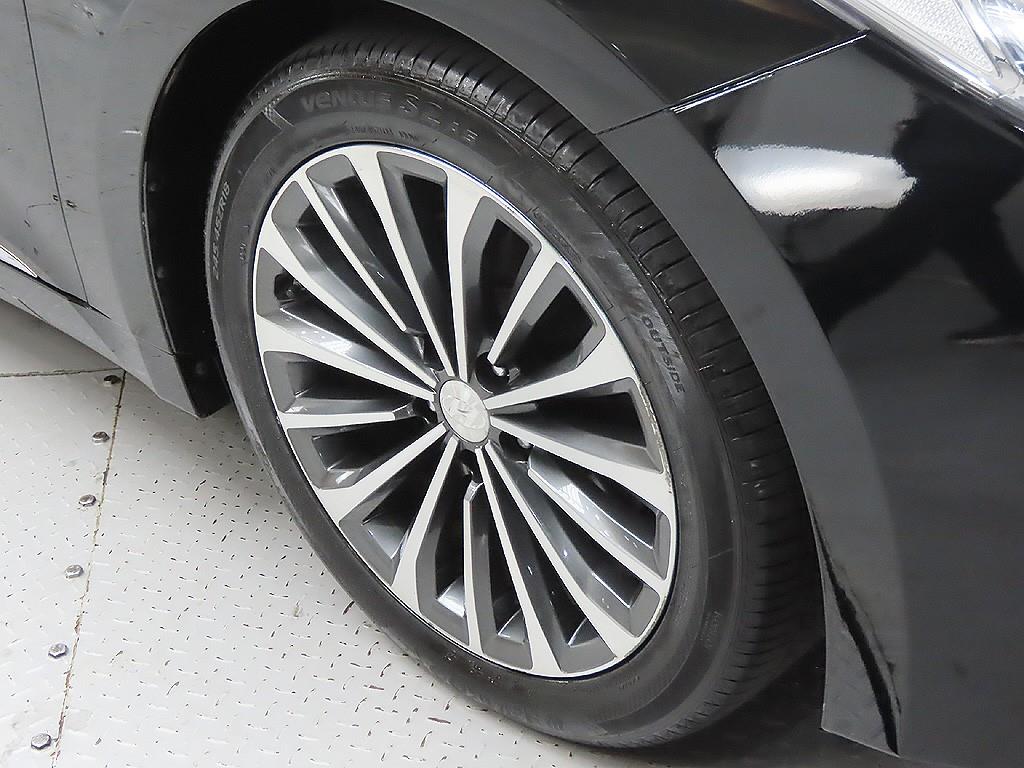 HYUNDAI Grandeur - Vista 9