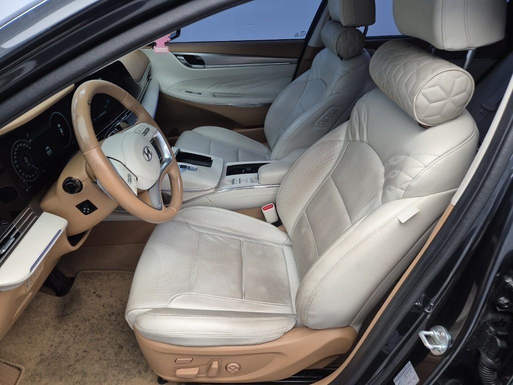 HYUNDAI Grandeur - Vista 7