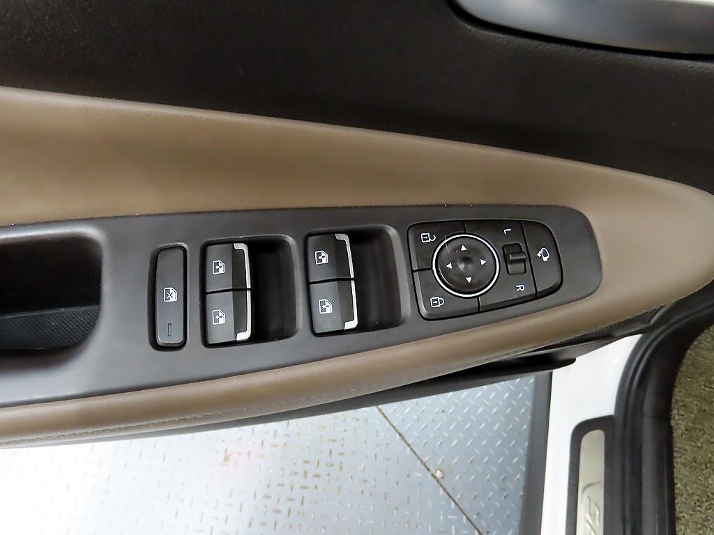 HYUNDAI Santa Fe - Vista 11