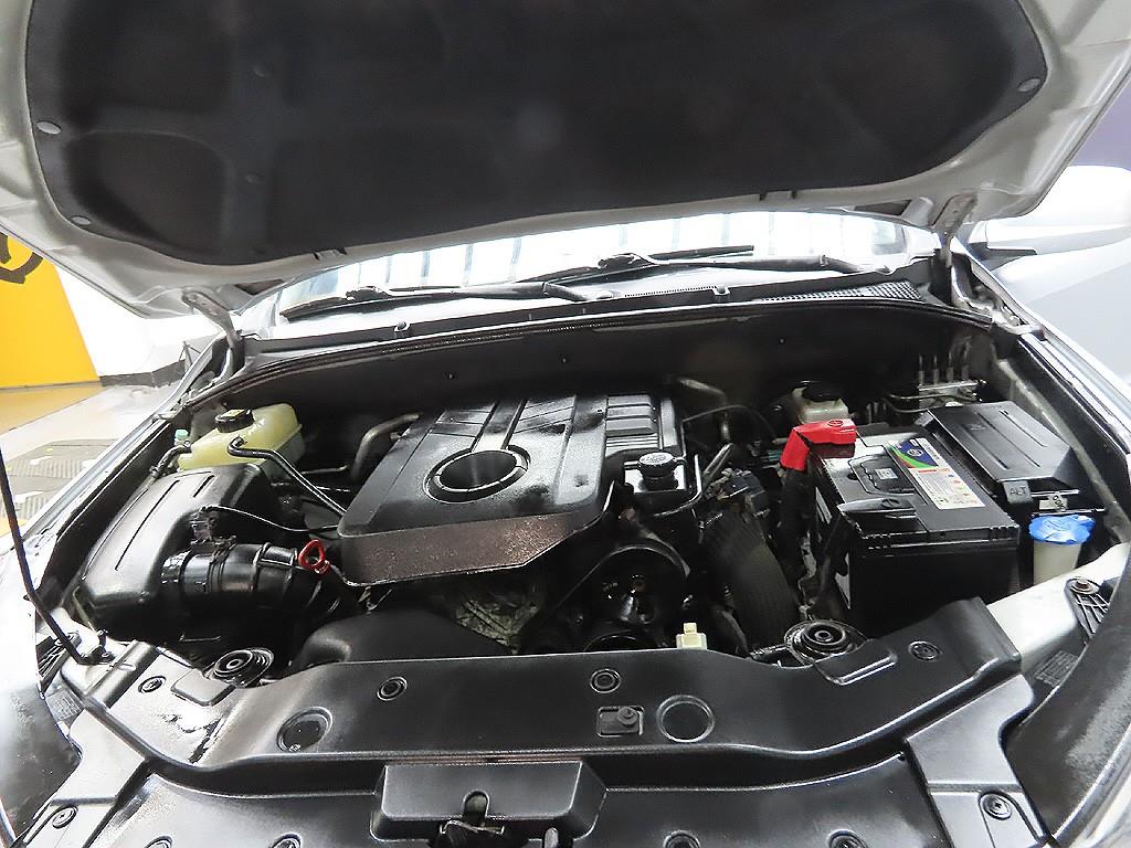 Ssangyong Korando 2016 Plateado - Importación desde Corea - HF Imports Iquique - Foto 8