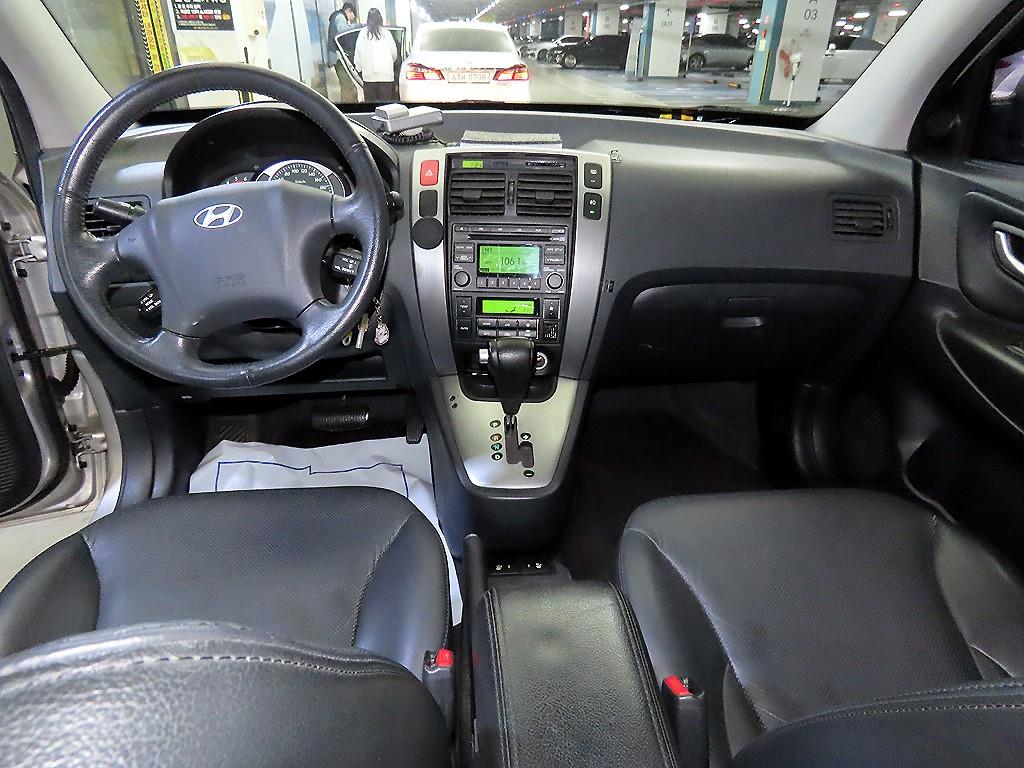 HYUNDAI Tucson - Vista 10