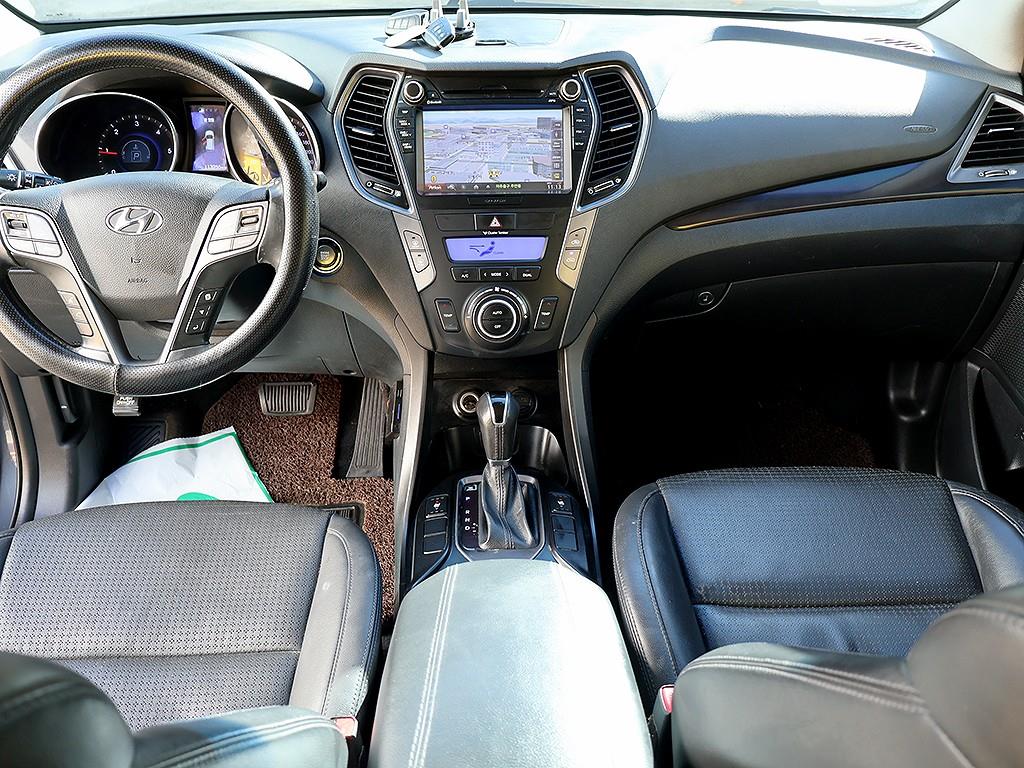 HYUNDAI Santa Fe - Vista 9