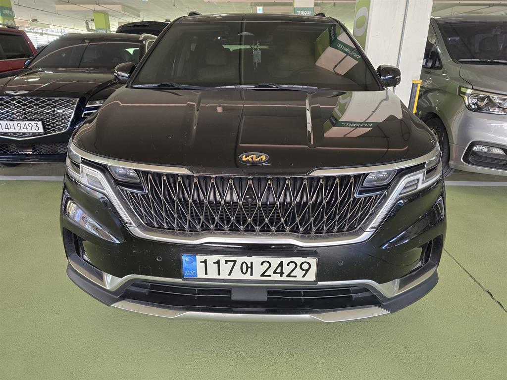 KIA Carnival 2021 Negro - Importación desde Corea - HF Imports Iquique - Foto 1