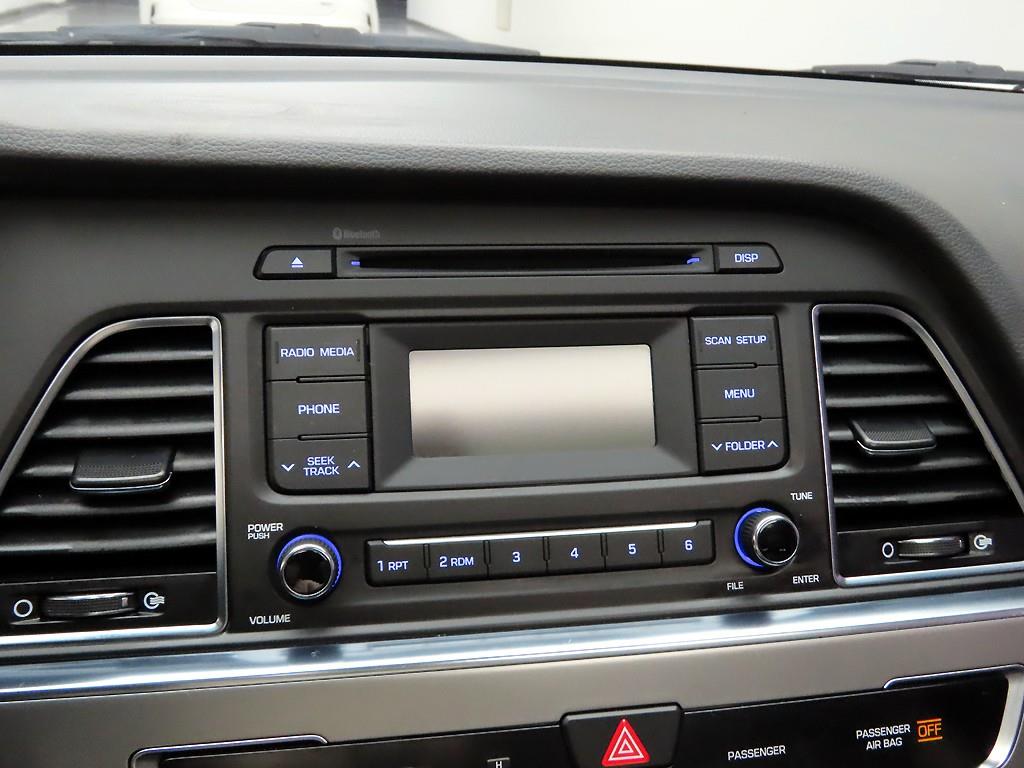 HYUNDAI Sonata - Vista 8