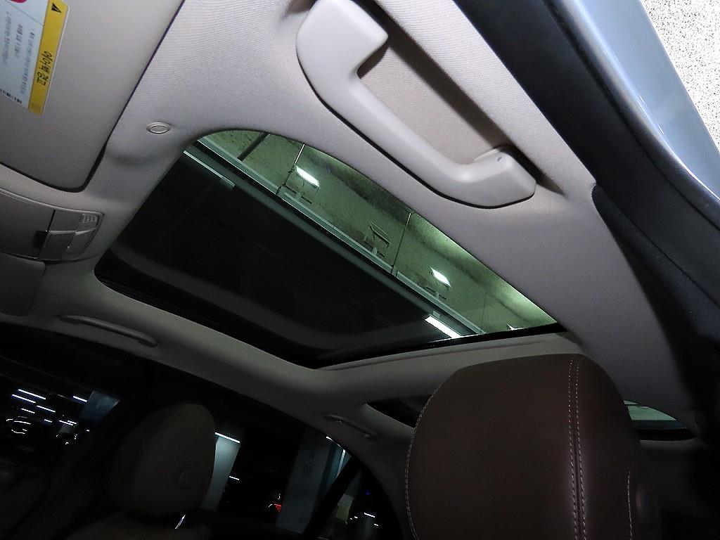 Mercedes Benz E class 2017 Plateado - Importación desde Corea - HF Imports Iquique - Foto 15