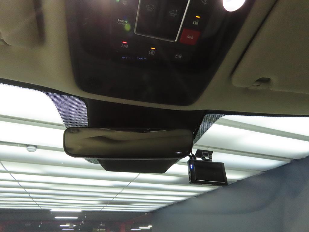 KIA Carnival - Vista 11