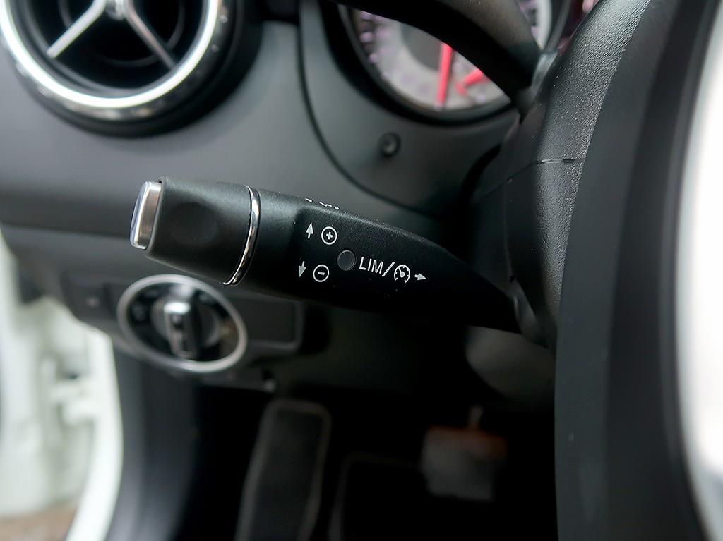 Mercedes Benz GLA Class 2015 Blanco - Importación desde Corea - HF Imports Iquique - Foto 13