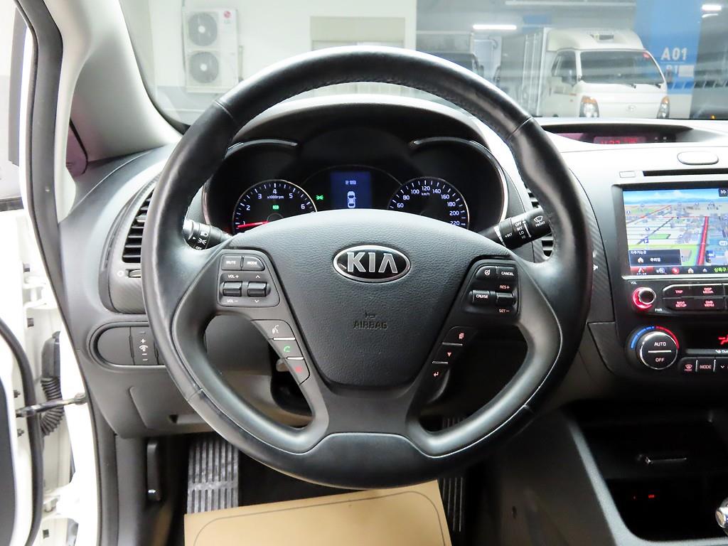 KIA K3 - Vista 7