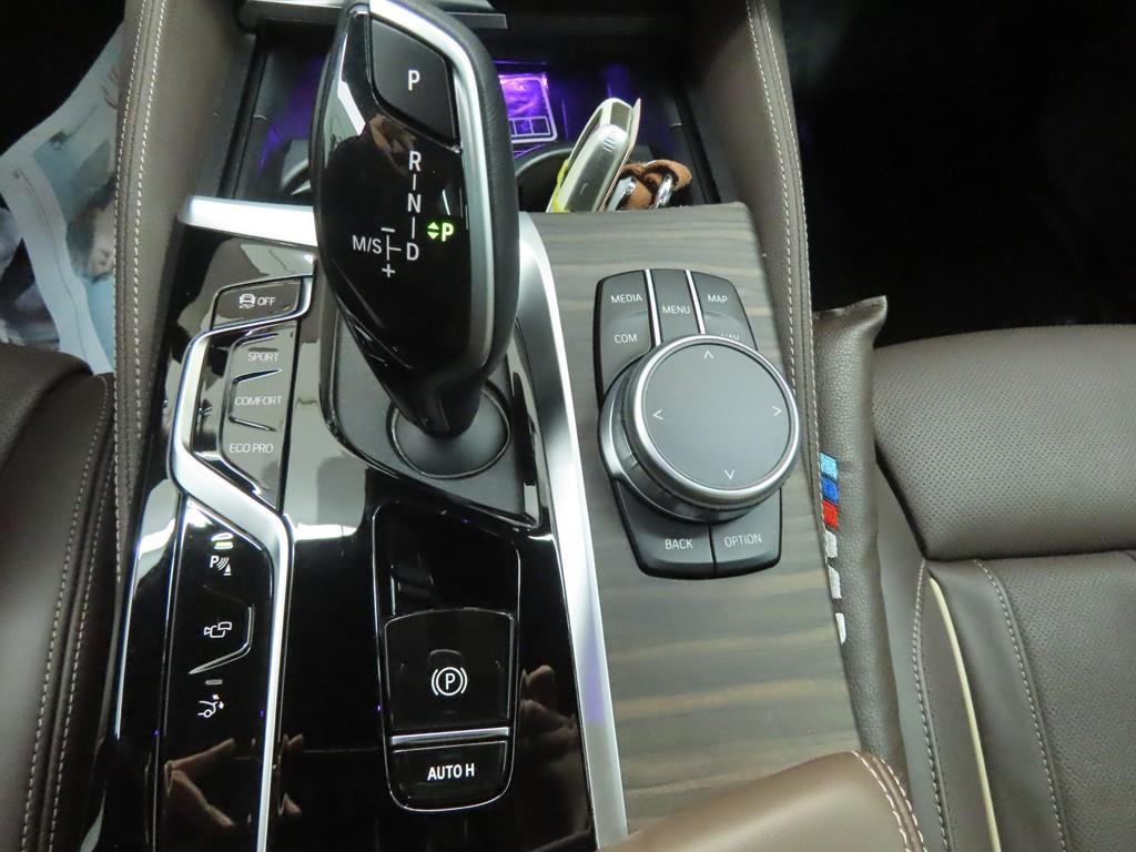 BMW Gran Turismo 2021 Blanco - Importación desde Corea - HF Imports Iquique - Foto 13