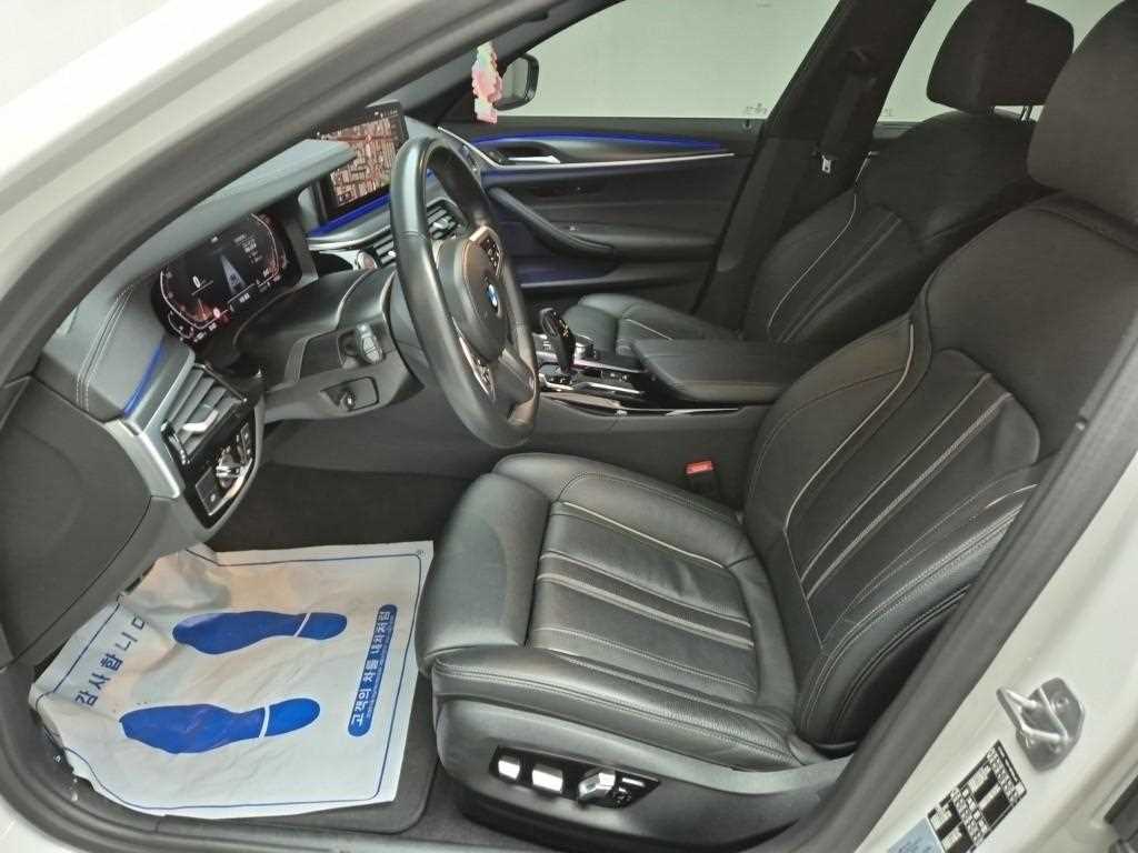 BMW 5 Series - Vista 11