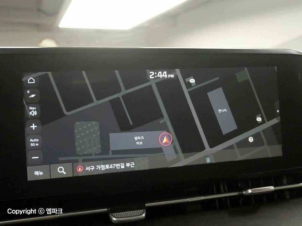 KIA Carnival - Vista 12