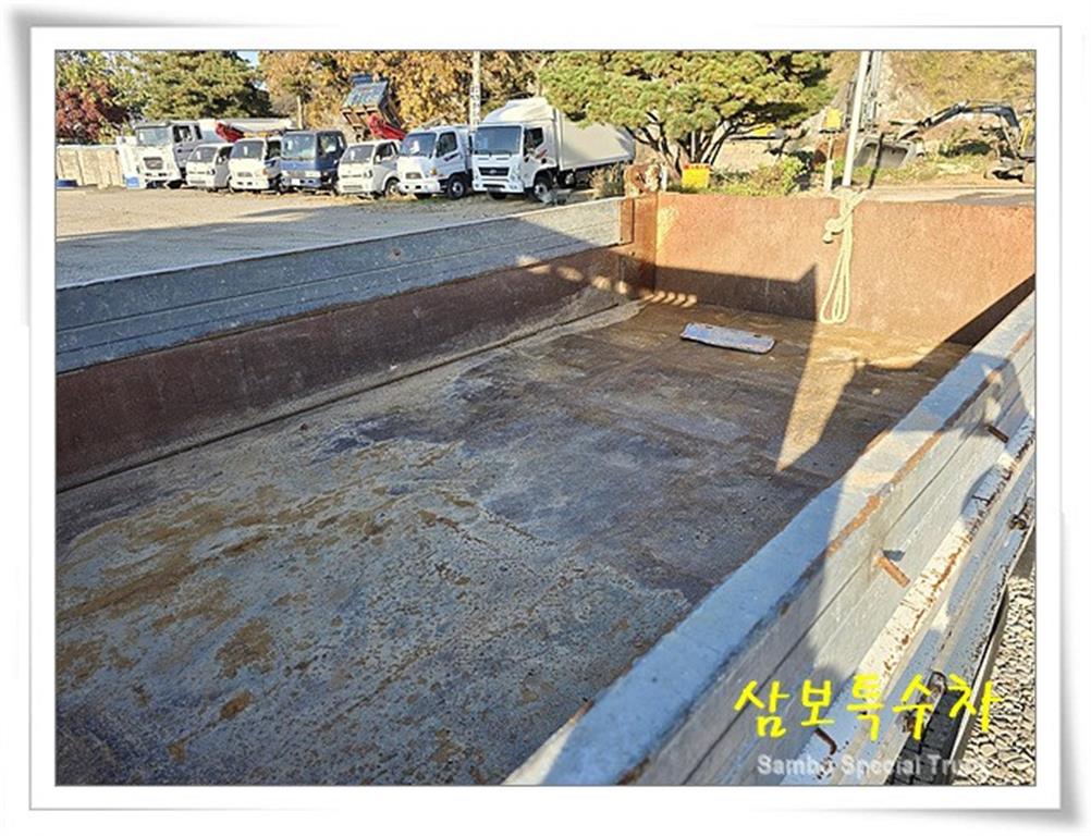 medium and large cargo dump - Vista 11