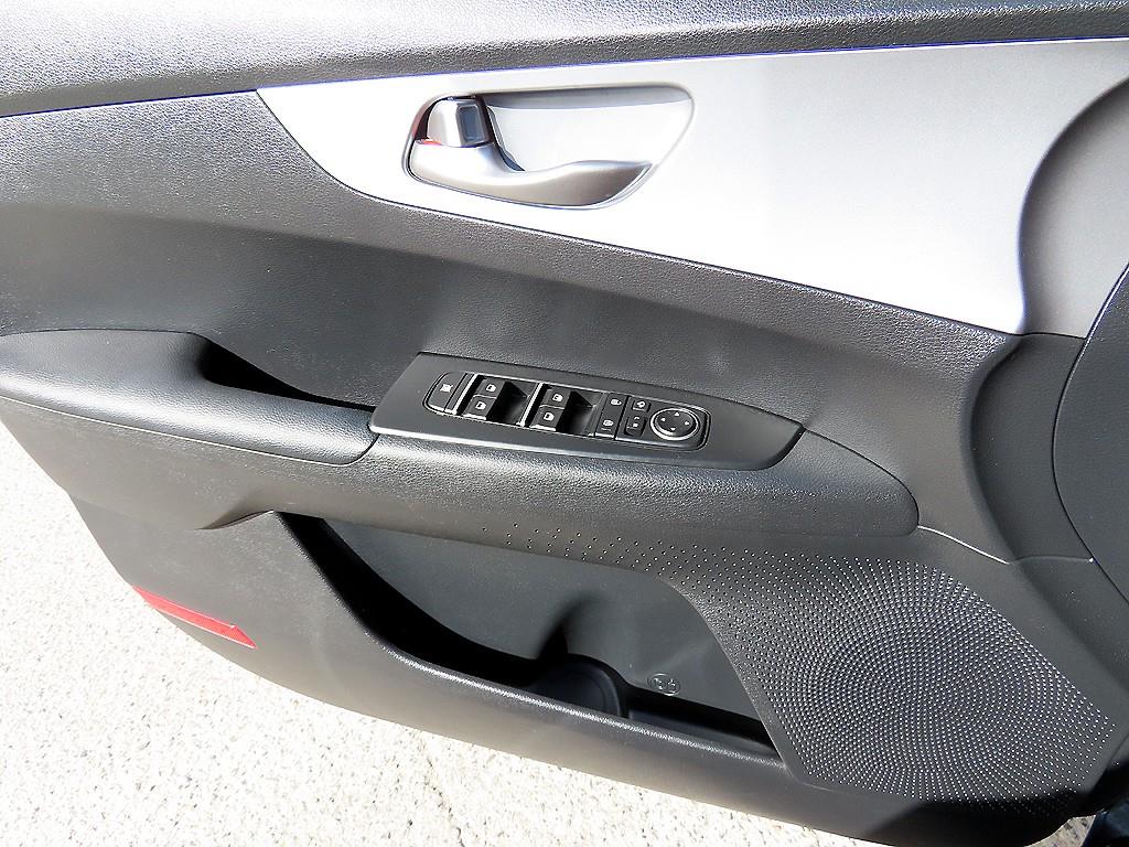 KIA K3 - Vista 11
