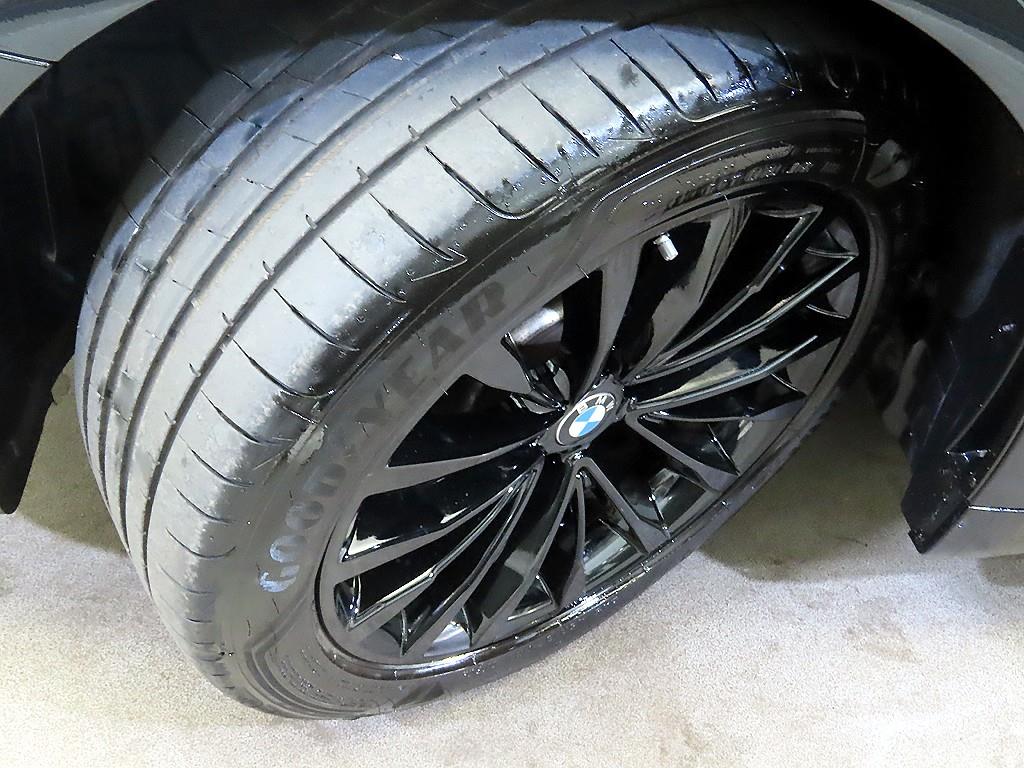 BMW 5 Series 2023 Negro - Importación desde Corea - HF Imports Iquique - Foto 20