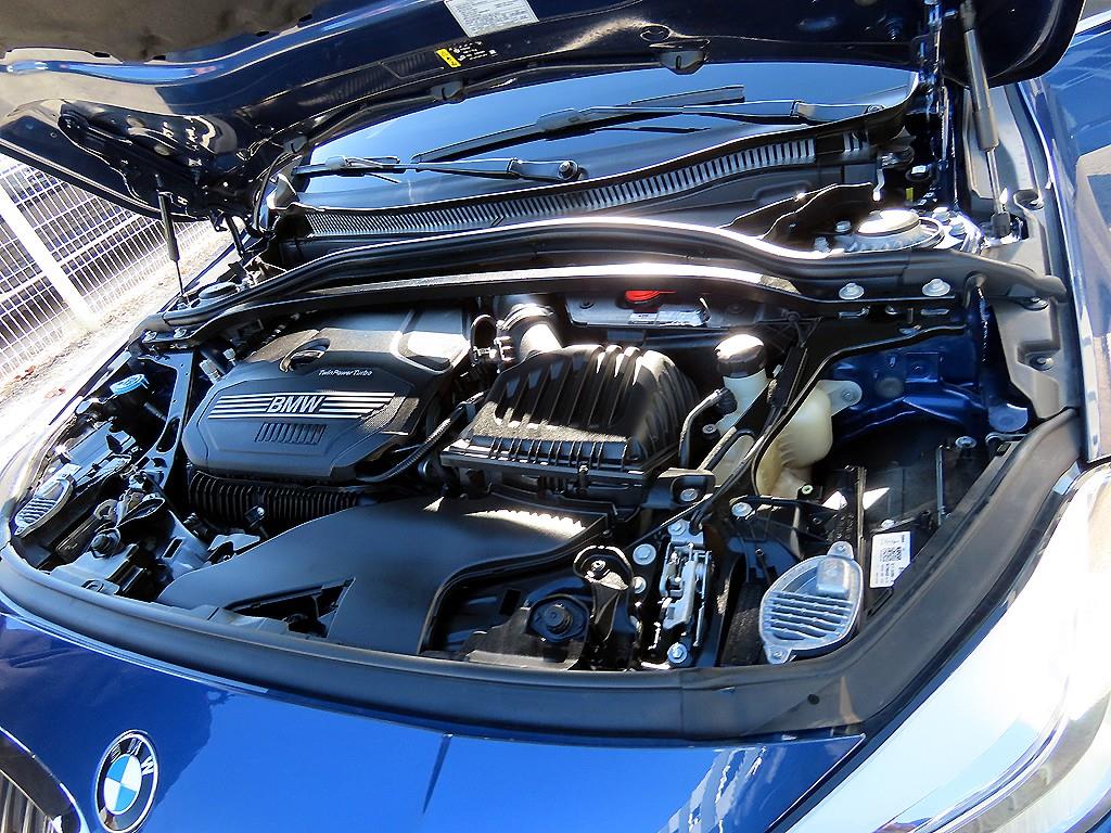 BMW 1 series 2022 Azul - Importación desde Corea - HF Imports Iquique - Foto 17