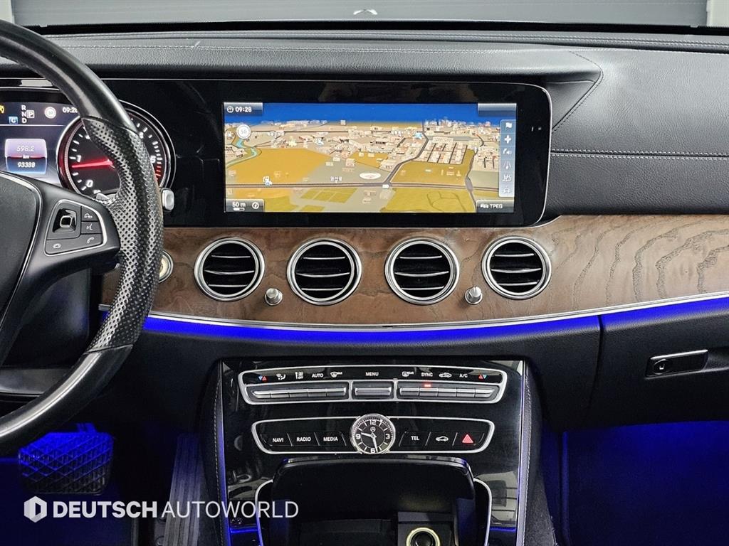 Mercedes Benz E class 2017 Negro - Importación desde Corea - HF Imports Iquique - Foto 14