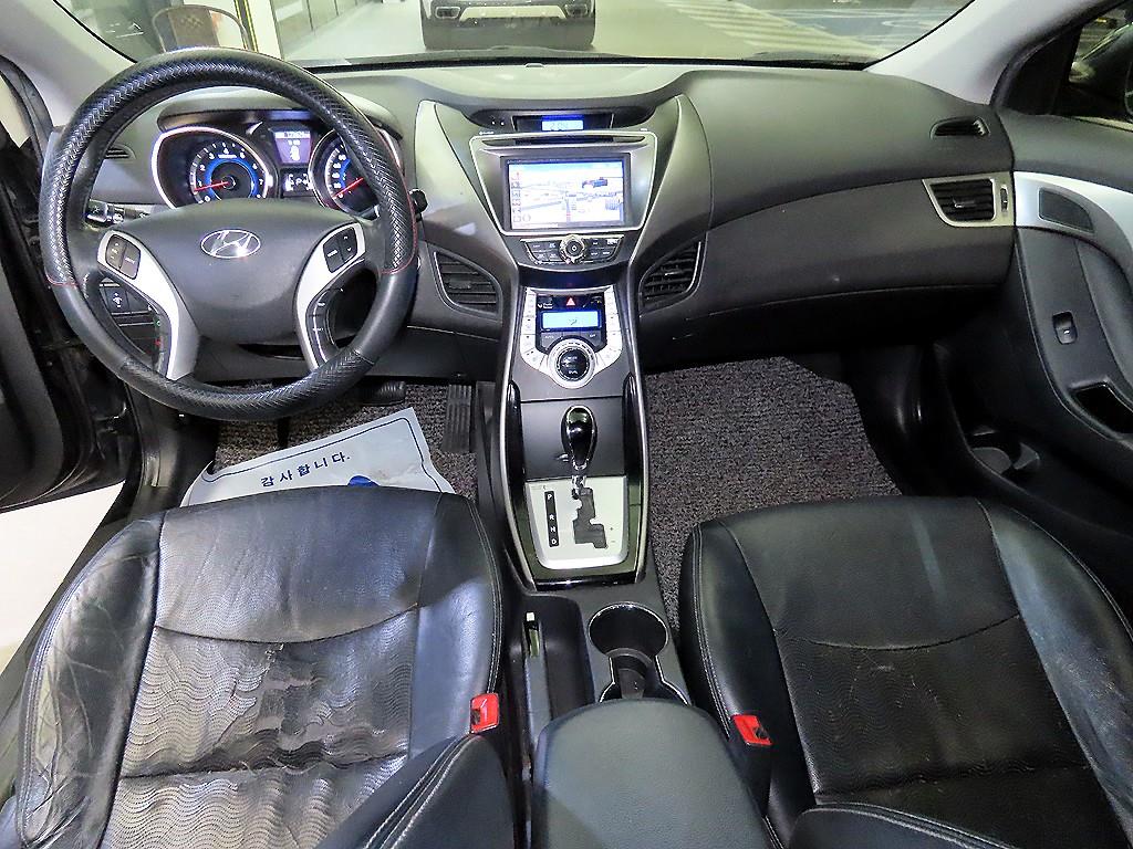 HYUNDAI Avante 2011 Negro - Importación desde Corea - HF Imports Iquique - Foto 15