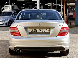 Mercedes Benz C Class - Vista 6