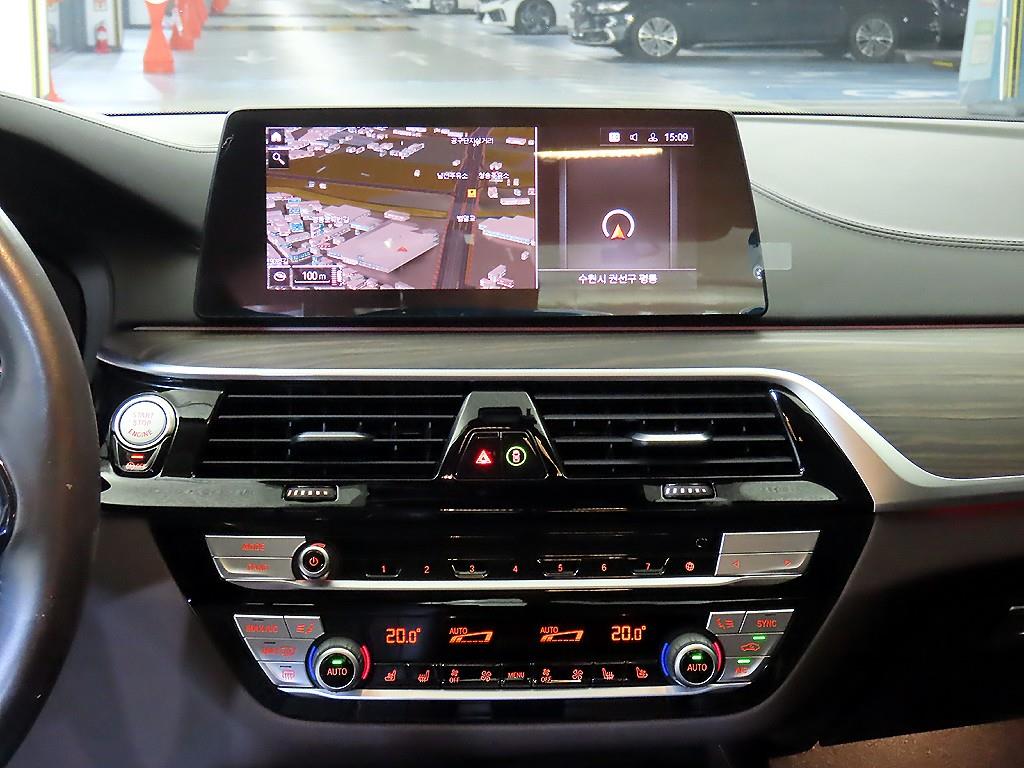 BMW 5 Series - Vista 11