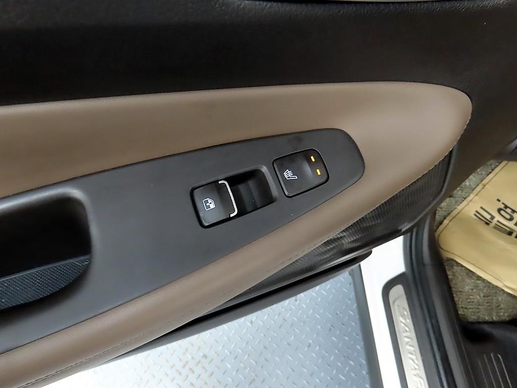 HYUNDAI Santa Fe - Vista 12