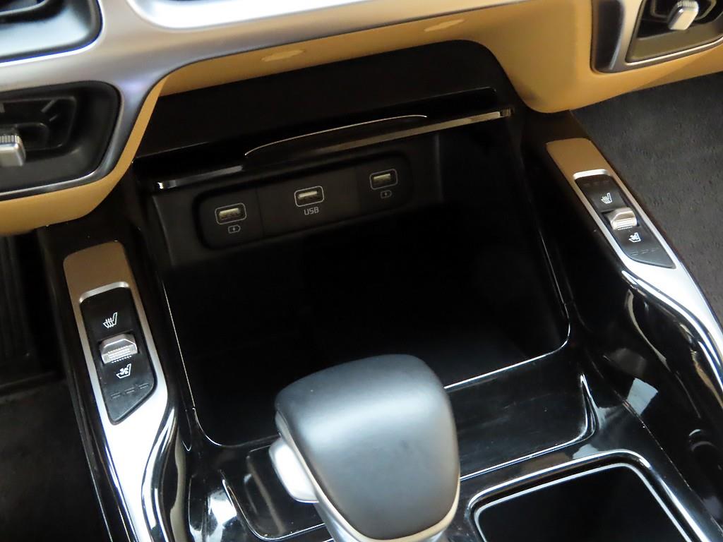 KIA Sorento - Vista 11