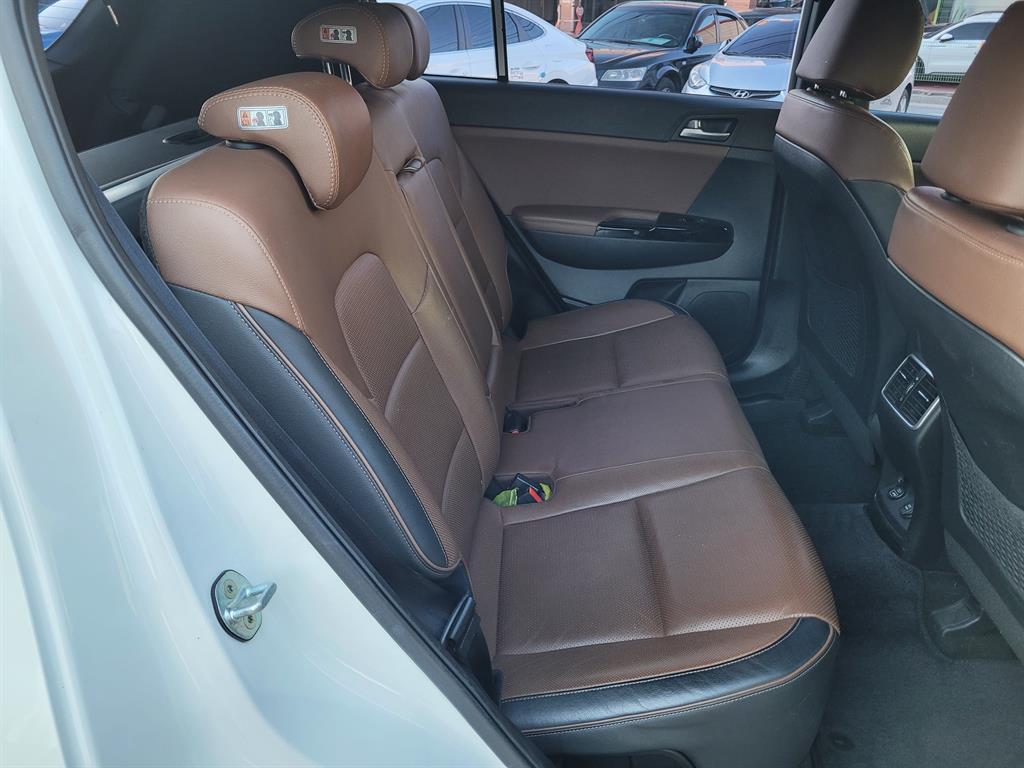 KIA Sportage 2018 Blanco - Importación desde Corea - HF Imports Iquique - Foto 19