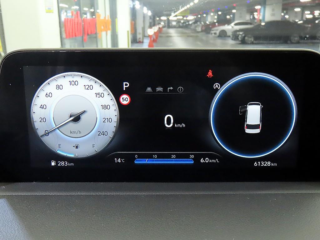 HYUNDAI Staria - Vista 10