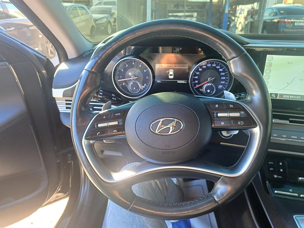 HYUNDAI Grandeur 2020 Negro - Importación desde Corea - HF Imports Iquique - Foto 14