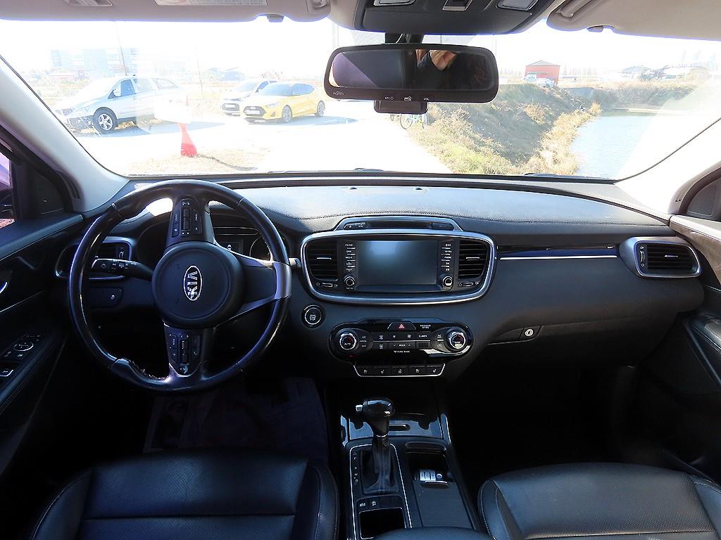 KIA Sorento - Vista 9