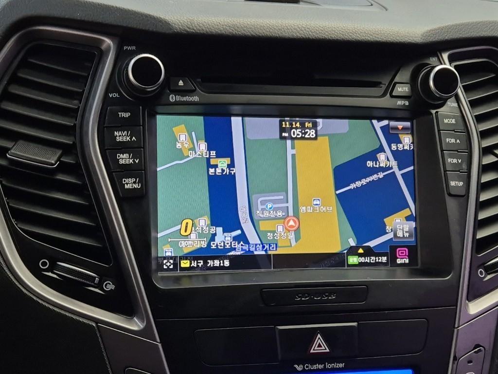 HYUNDAI Santa Fe 2015 Gris - Importación desde Corea - HF Imports Iquique - Foto 13