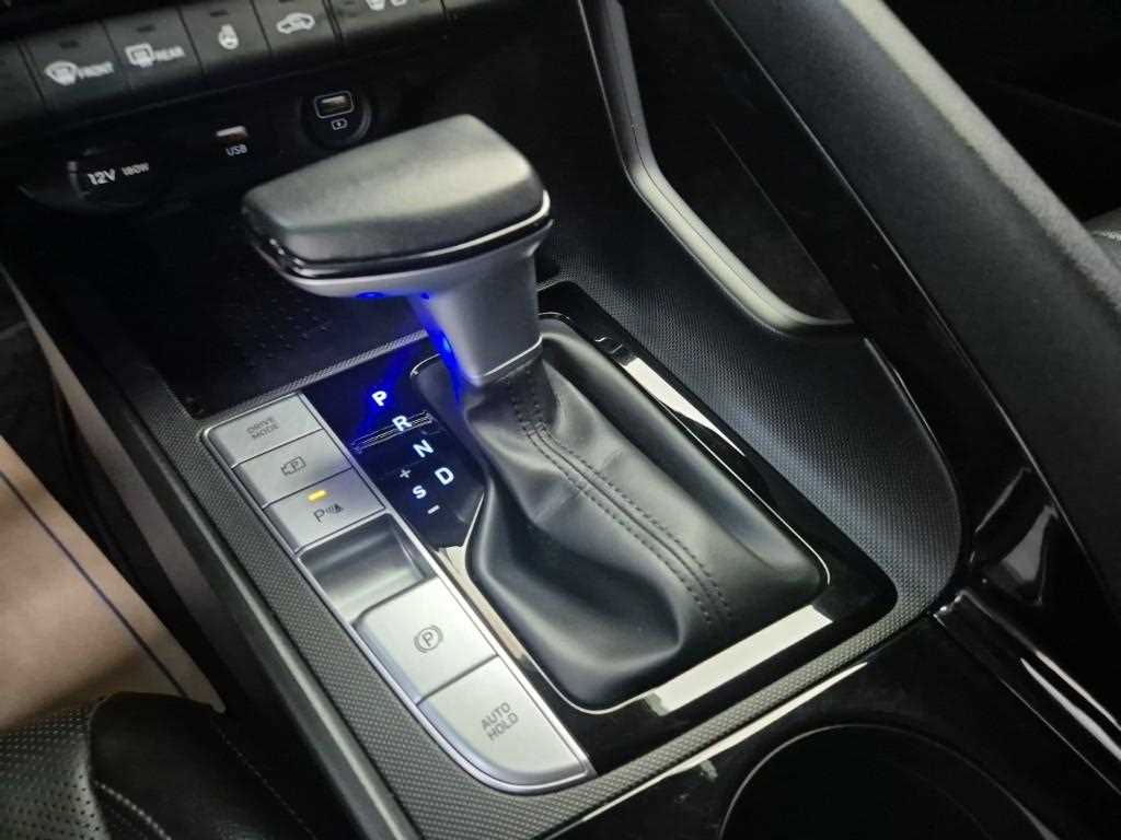 HYUNDAI Avante - Vista 8