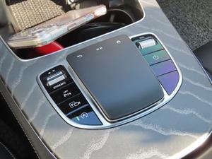 Mercedes Benz E class - Vista 12