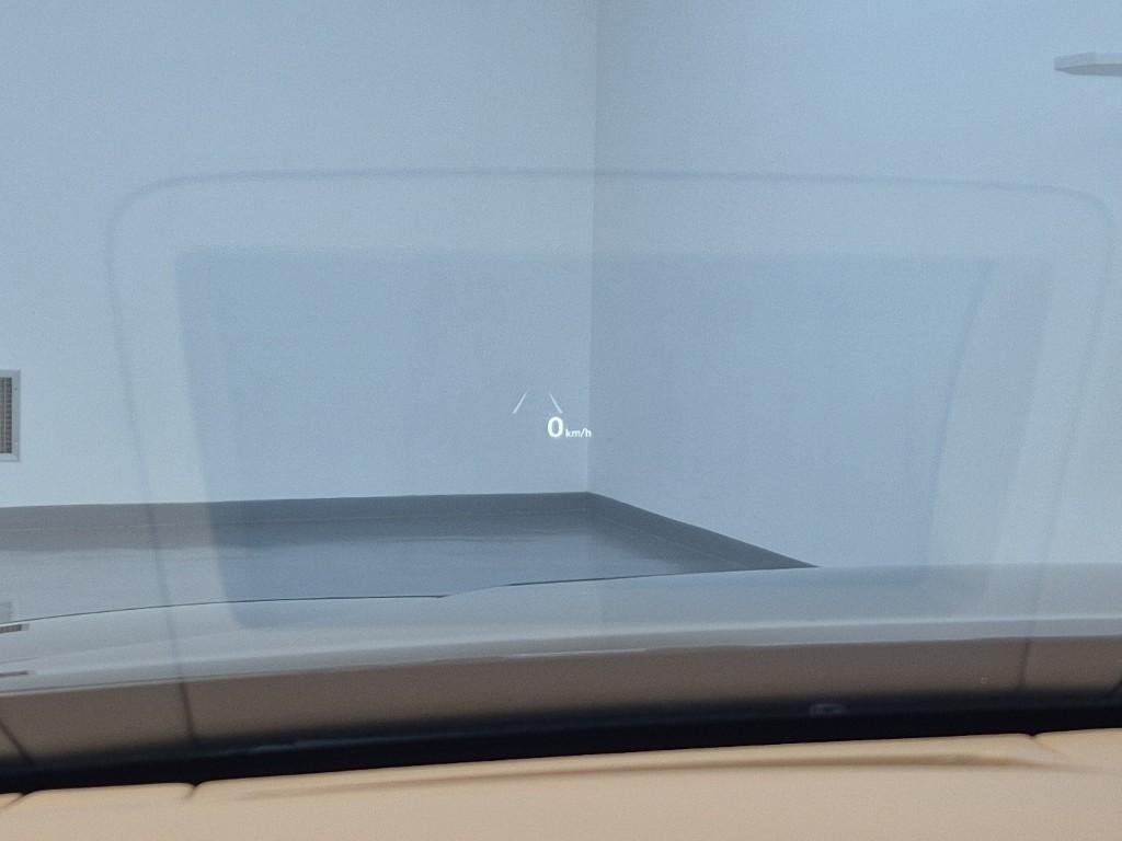 HYUNDAI Grandeur - Vista 11