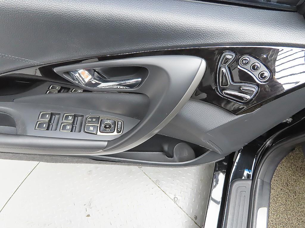 HYUNDAI Grandeur 2014 Negro - Importación desde Corea - HF Imports Iquique - Foto 12