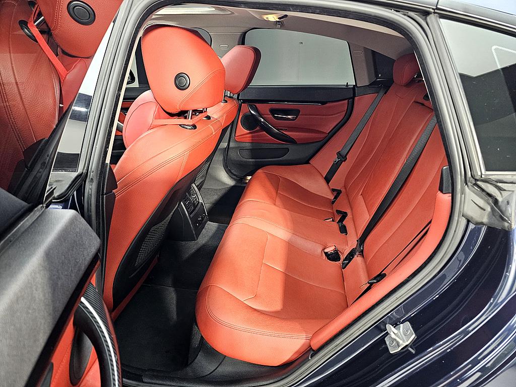 BMW 4 Series - Vista 9