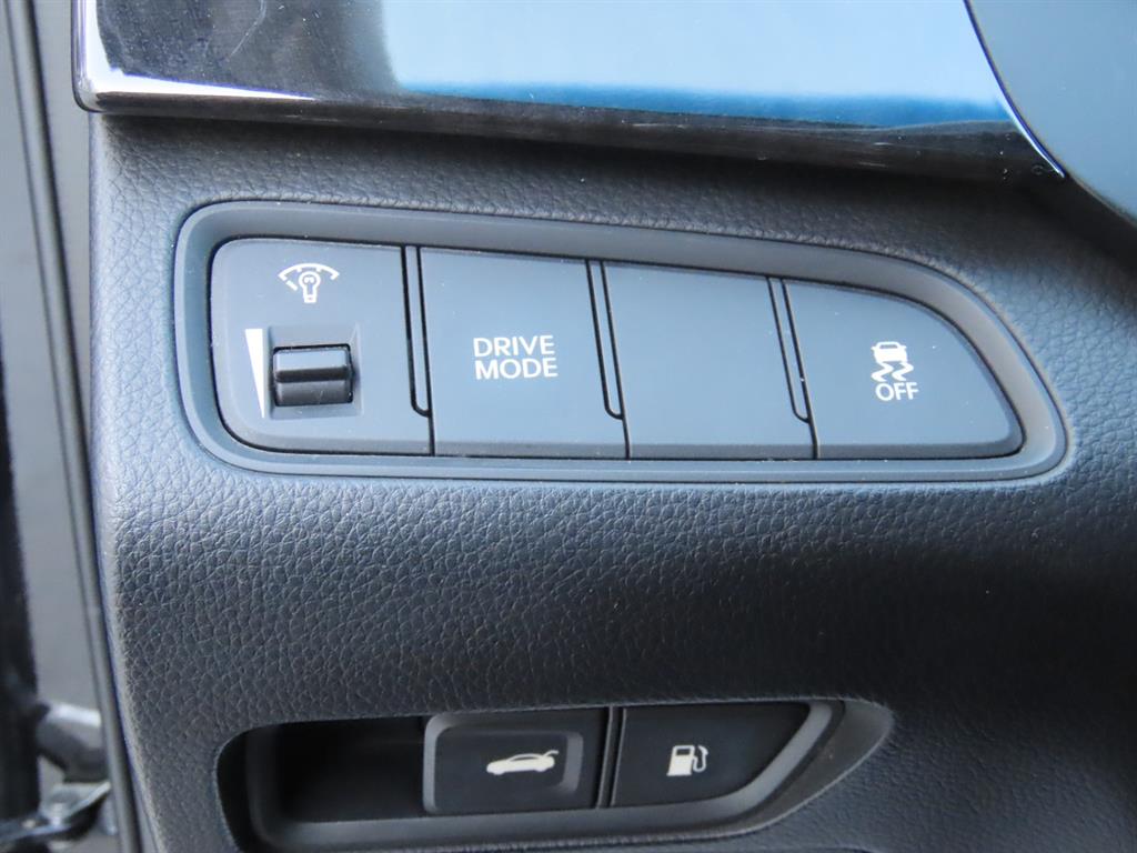 HYUNDAI Grandeur 2014 Negro - Importación desde Corea - HF Imports Iquique - Foto 12