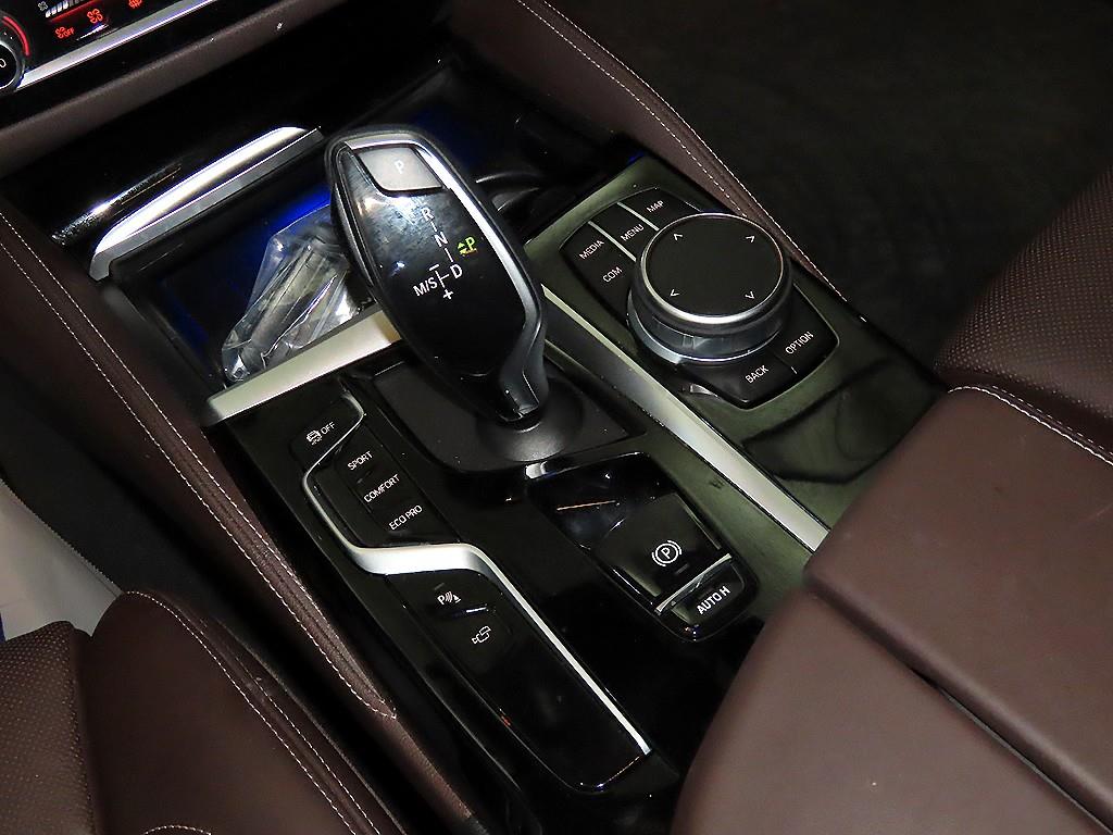 BMW 5 Series - Vista 12