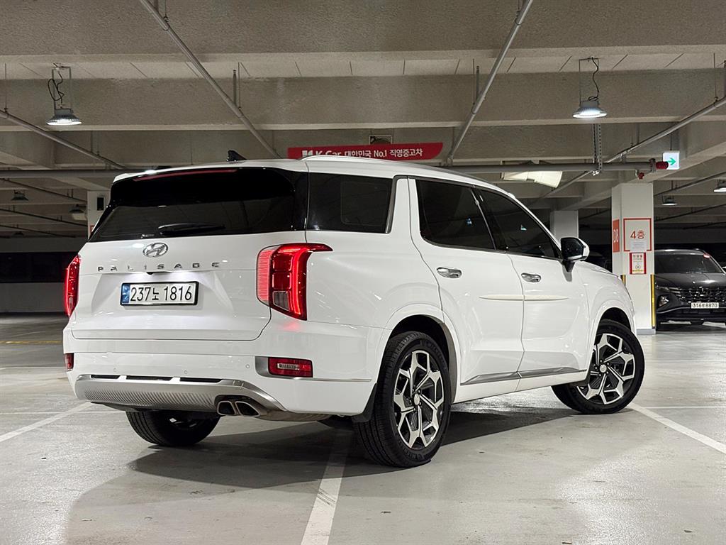 HYUNDAI Palisade - Vista 5