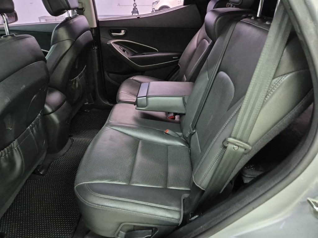 HYUNDAI Santa Fe - Vista 12